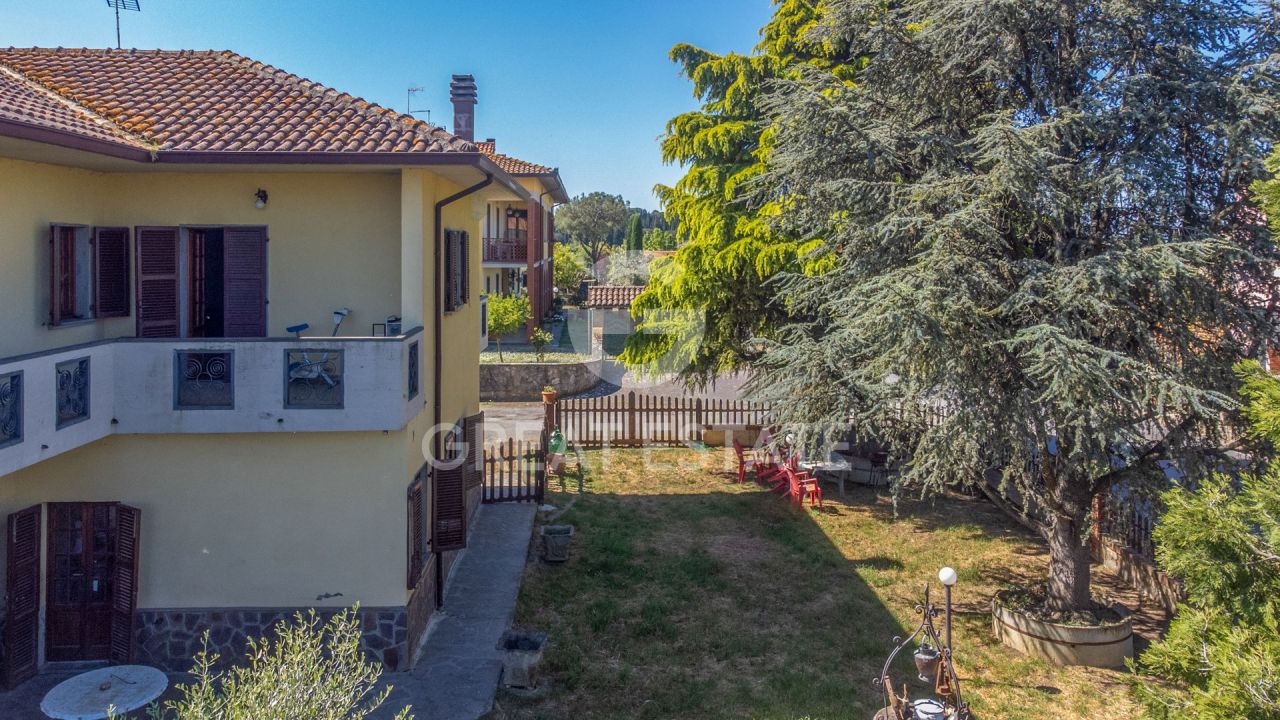 Вилла в Кортоне, Италия, 403.75 м² - фото 9