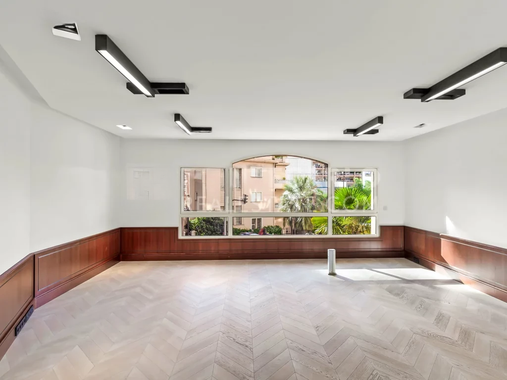 Квартира в Сен-Романе, Монако, 273 м² - фото 1