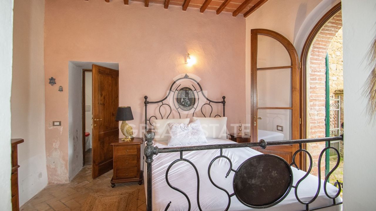 Дом в Монтальчино, Италия, 80 м² - фото 13
