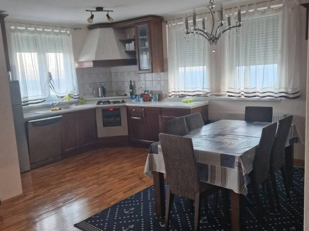 Квартира в Опатии, Хорватия, 74 м² - фото 1