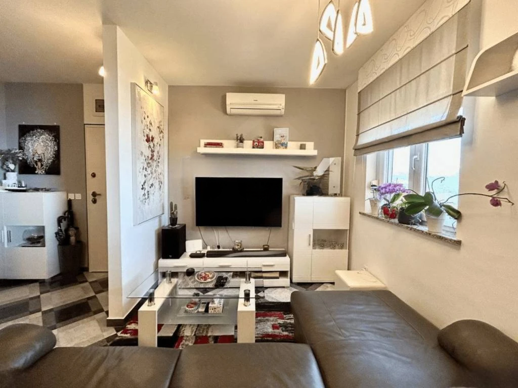 Квартира в Опатии, Хорватия, 70 м² - фото 1