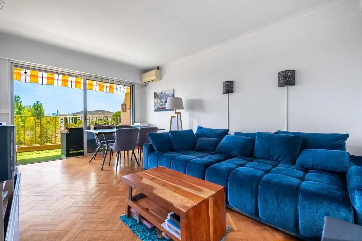 Квартира в Каннах, Франция, 78 м² - фото 2