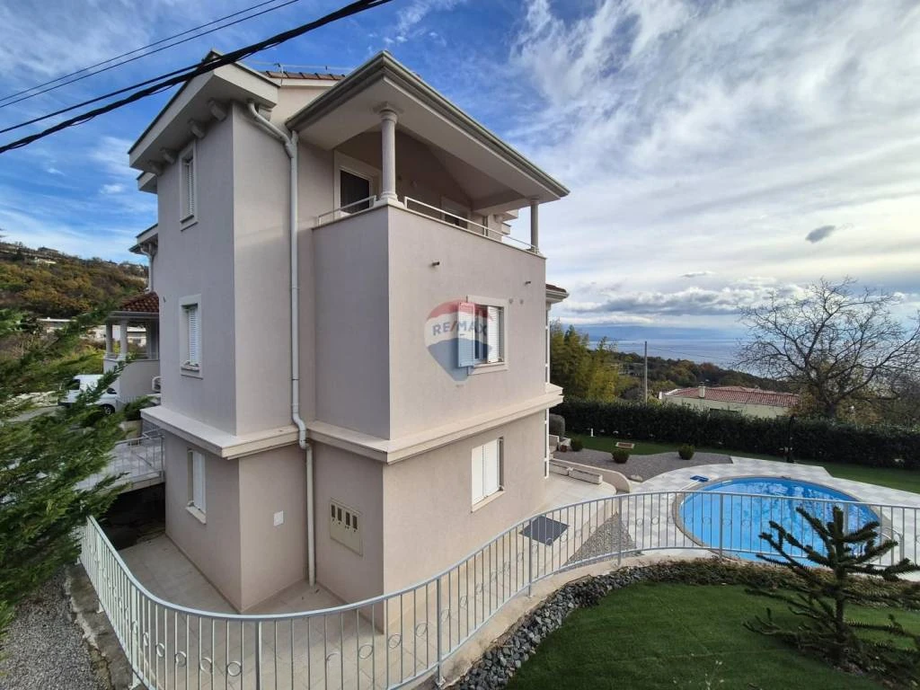 Дом в Опатии, Хорватия, 550 м² - фото 2