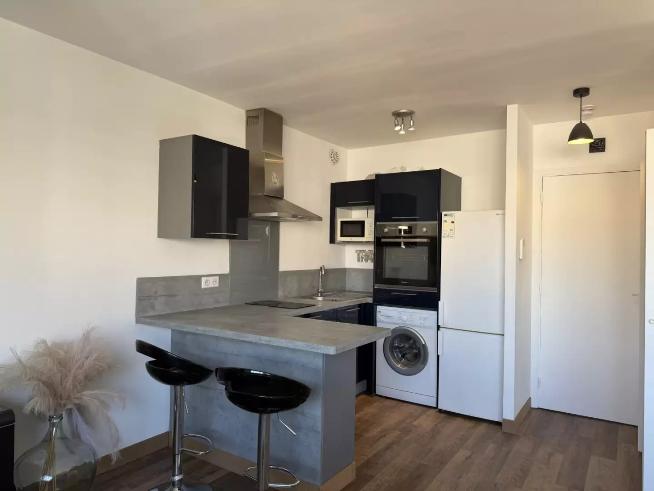Квартира в Каннах, Франция, 27 м² - фото 2