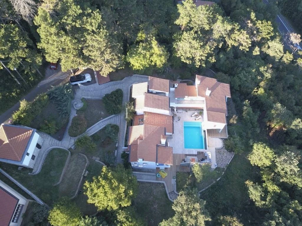 Дом в Опатии, Хорватия, 266 м² - фото 2