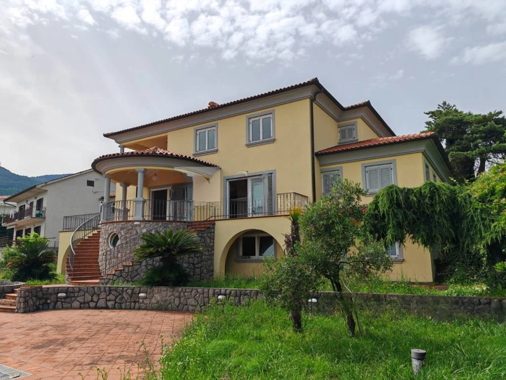 Дом в Опатии, Хорватия, 505 м² - фото 3