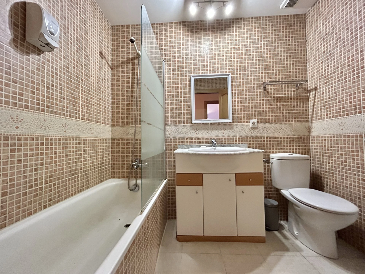 Квартира в Сольдеу, Андорра, 67 м² - фото 10