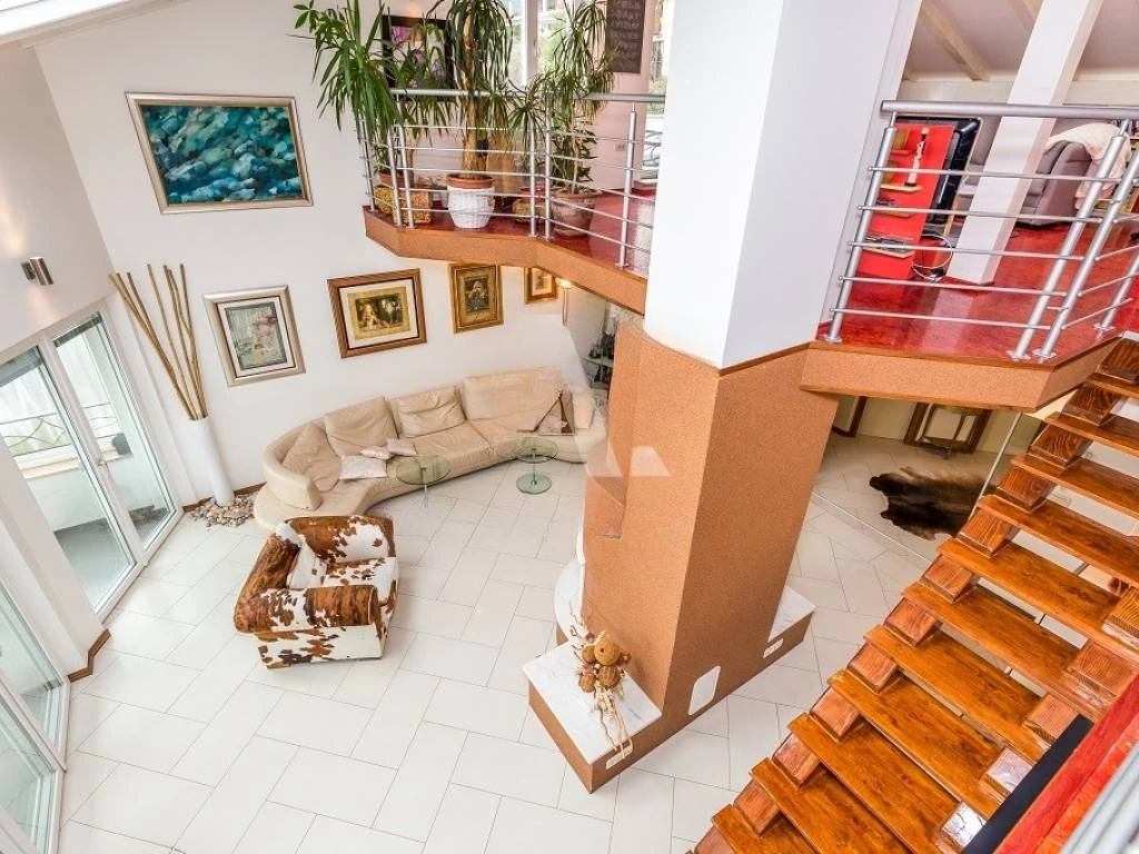Квартира в Опатии, Хорватия, 202 м² - фото 11