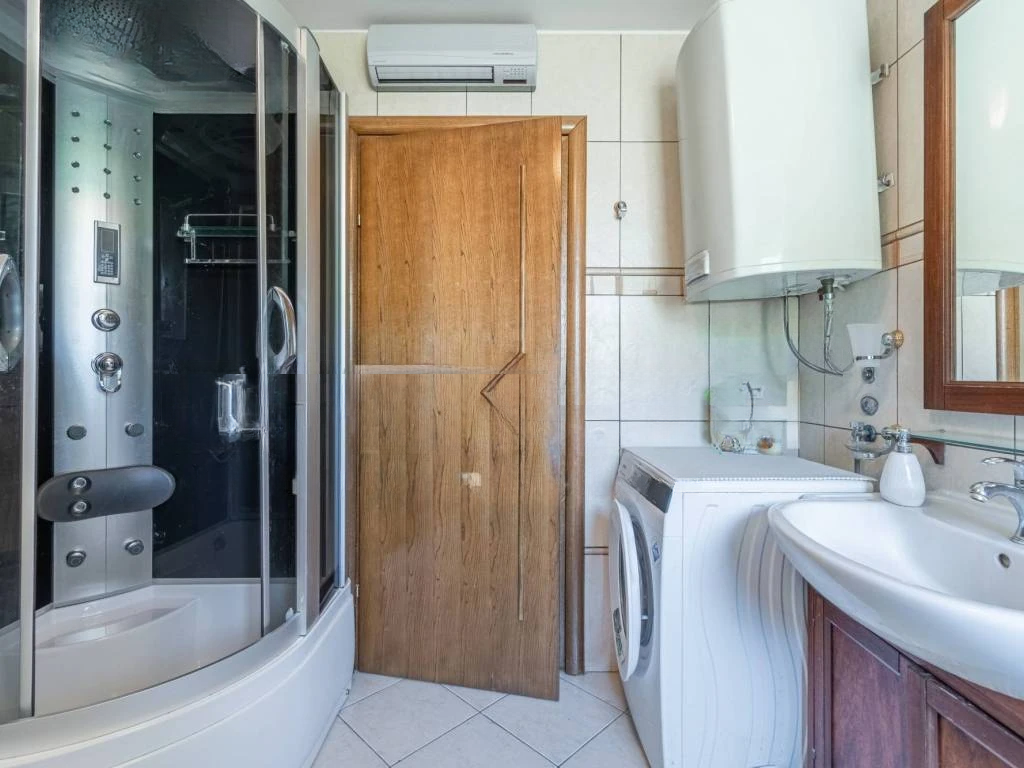 Квартира в Опатии, Хорватия, 98 м² - фото 11