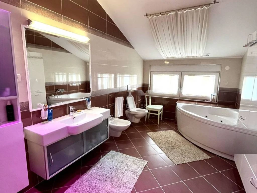 Квартира в Опатии, Хорватия, 154 м² - фото 11