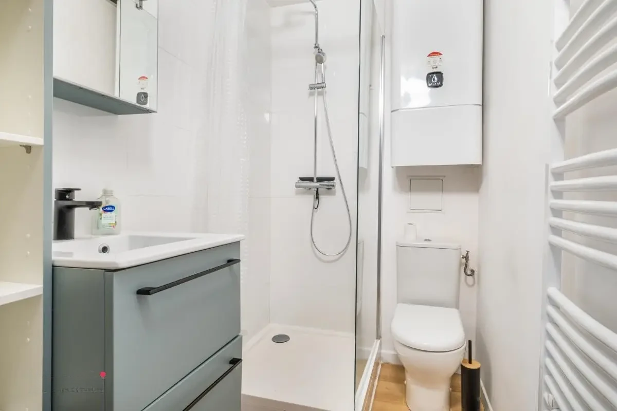 Квартира в Каннах, Франция, 32 м² - фото 11