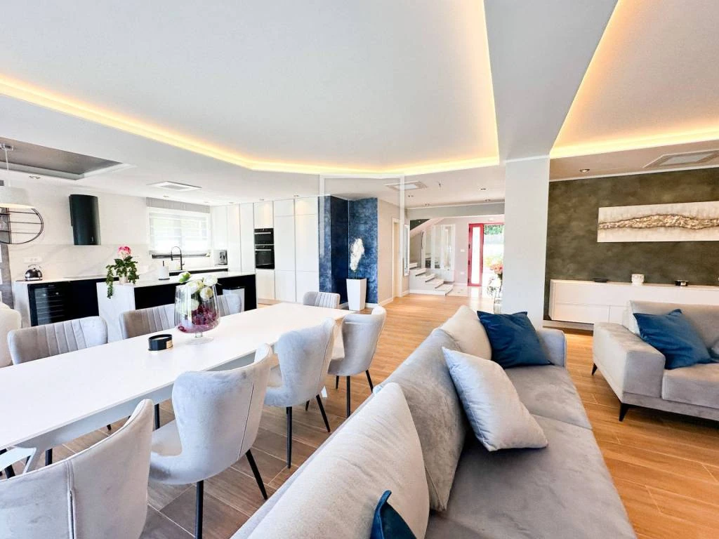 Дом в Опатии, Хорватия, 400 м² - фото 12