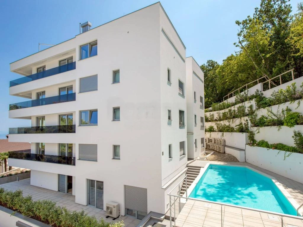 Квартира в Опатии, Хорватия, 95 м² - фото 1