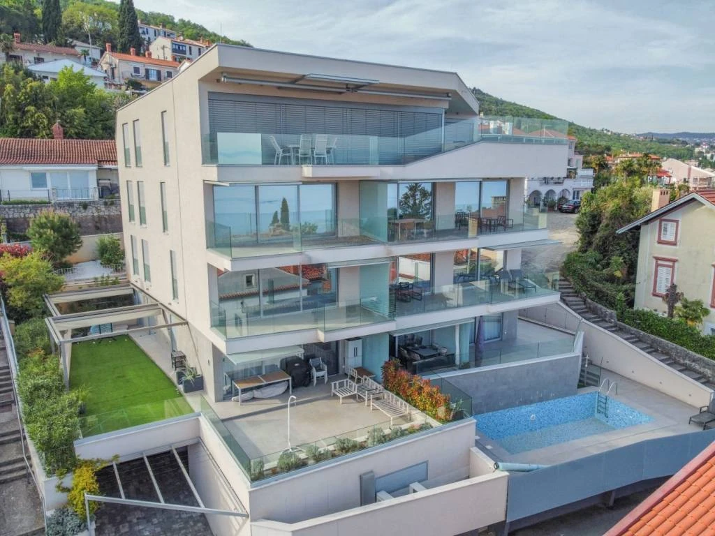 Квартира в Опатии, Хорватия, 104 м² - фото 1