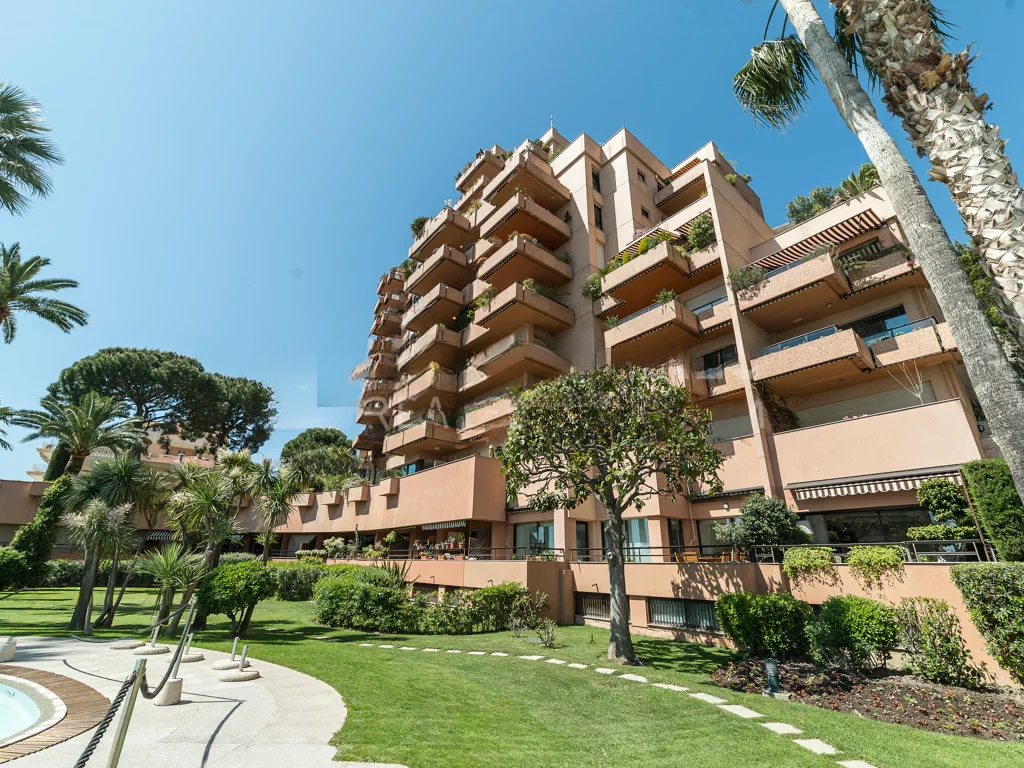Квартира в Сен-Романе, Монако, 67 м² - фото 1