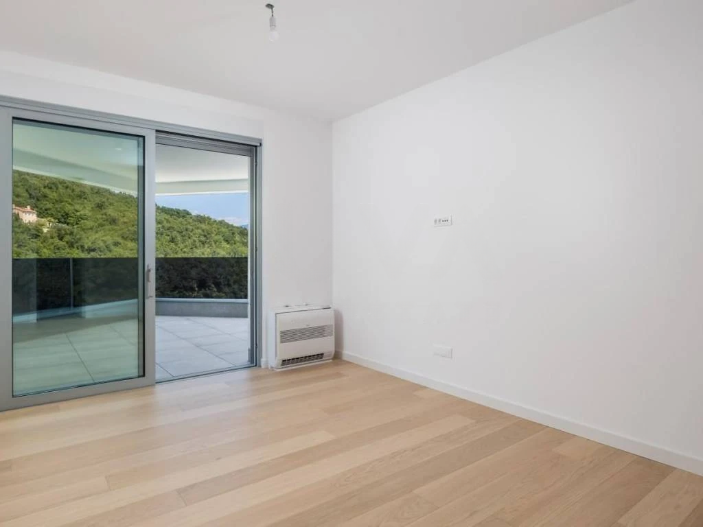 Квартира в Опатии, Хорватия, 246 м² - фото 2