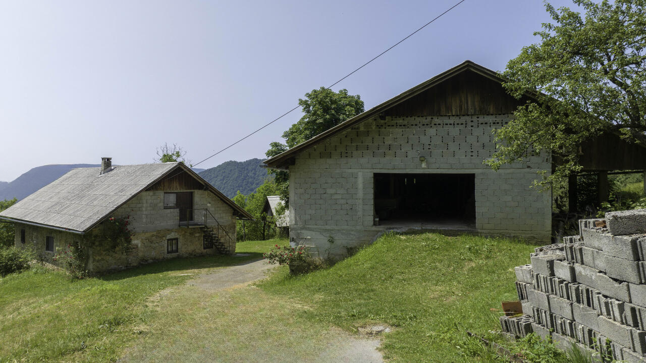 Ферма в Лашко, Словения, 100 000 м² - фото 4