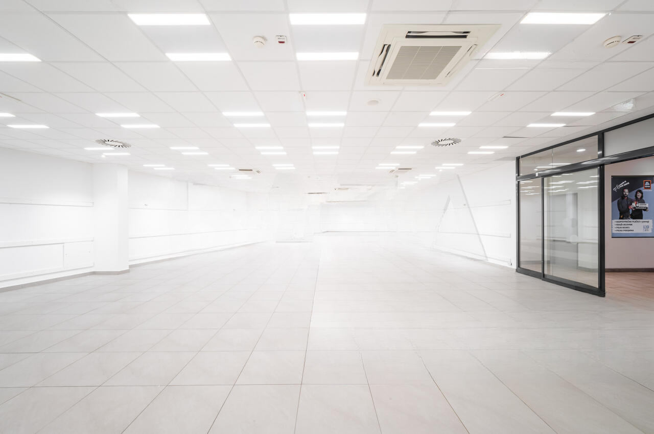 Офис в Любляне, Словения, 458 м² - фото 6