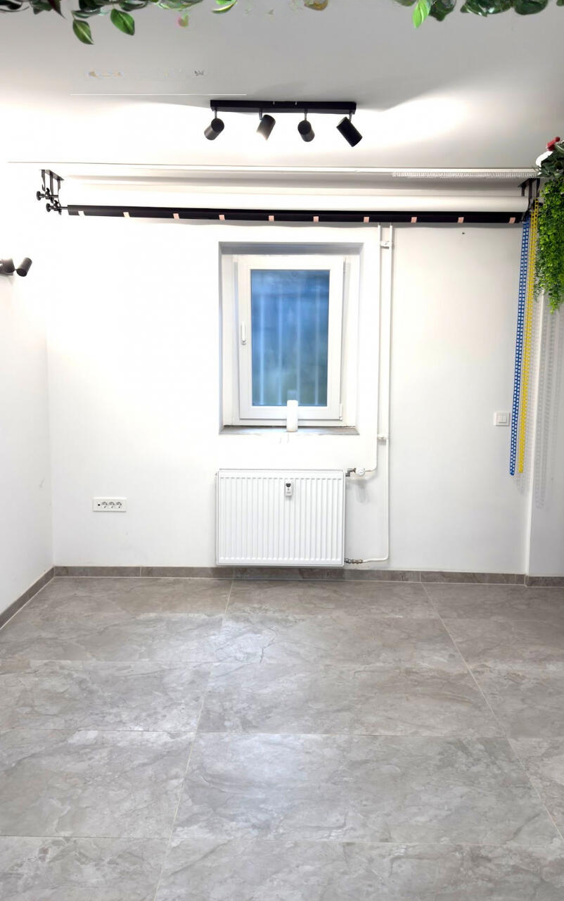 Офис в Любляне, Словения, 42 м² - фото 8