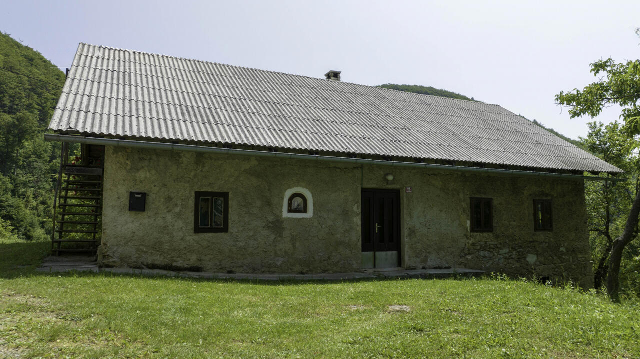 Ферма в Лашко, Словения, 100 000 м² - фото 9