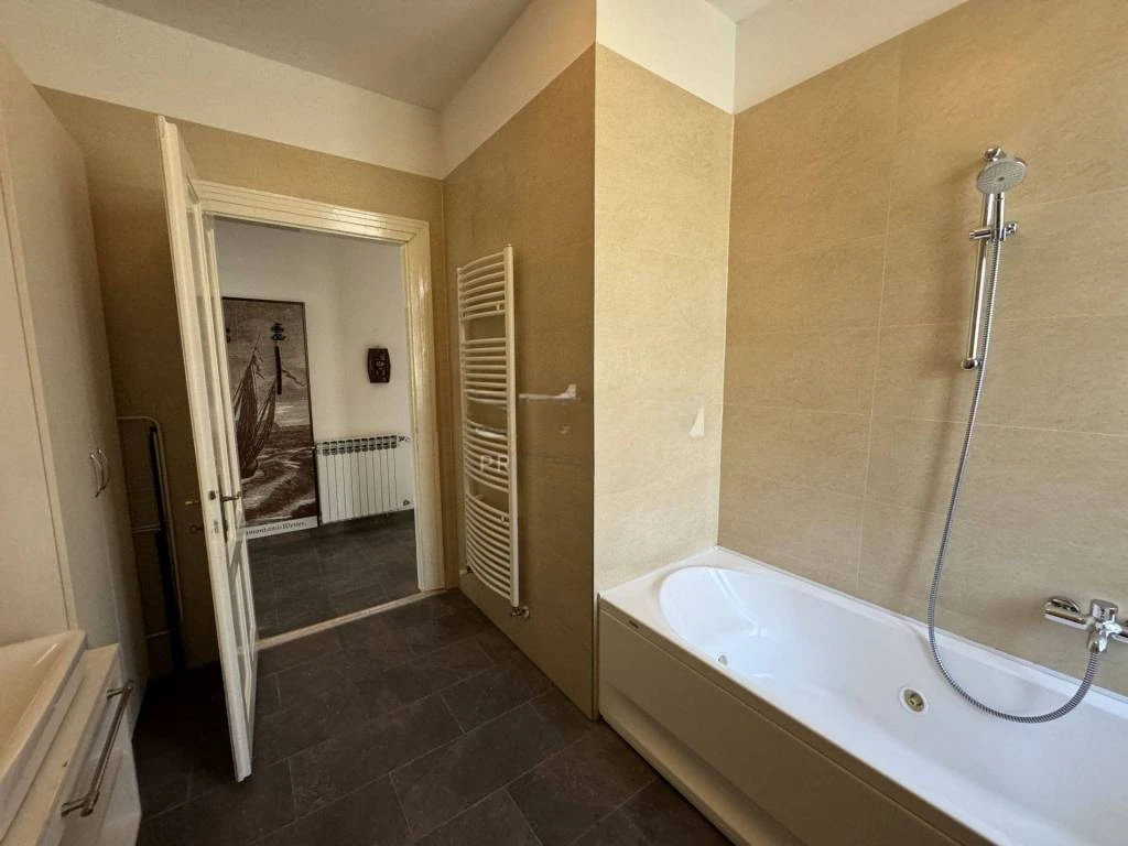 Квартира в Опатии, Хорватия, 205 м² - фото 9