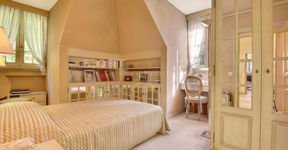 Квартира в Женеве, Швейцария, 330 м² - фото 10