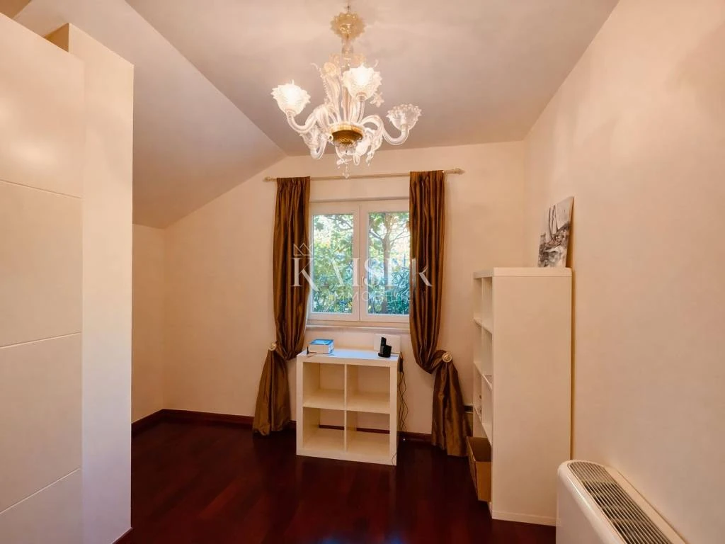 Квартира в Опатии, Хорватия, 183 м² - фото 11