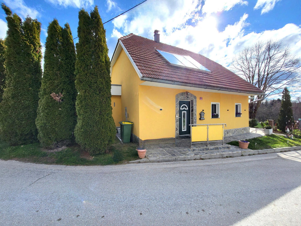 Ферма в Лашко, Словения, 117 000 м² - фото 17