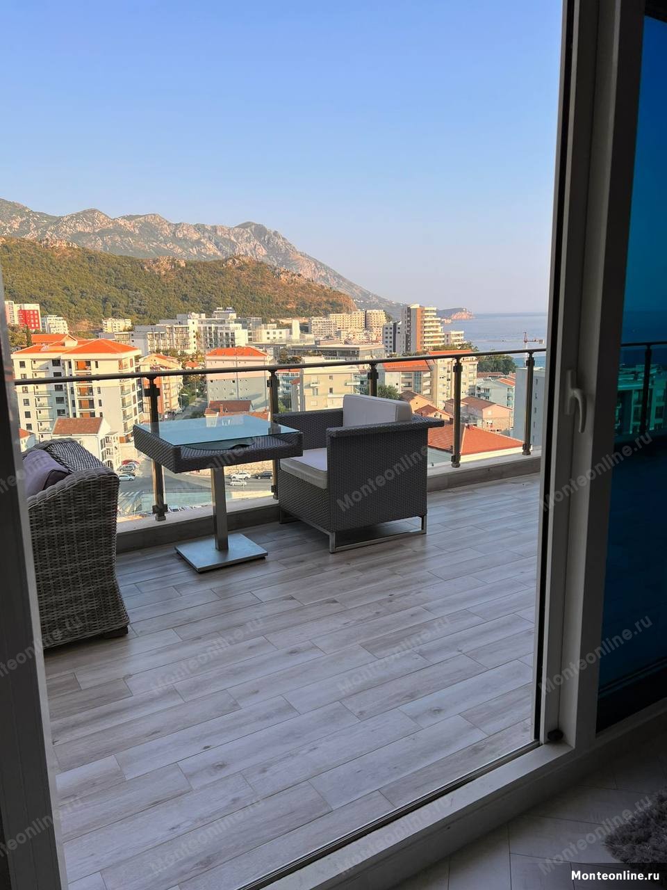 Апартаменты в Бечичи, Черногория, 120 м² - фото 1