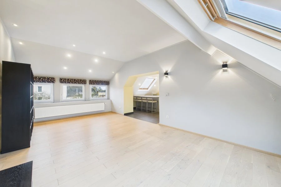 Квартира в Люксембурге, Люксембург, 76 м² - фото 1