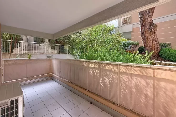 Квартира в Каннах, Франция, 60 м² - фото 1