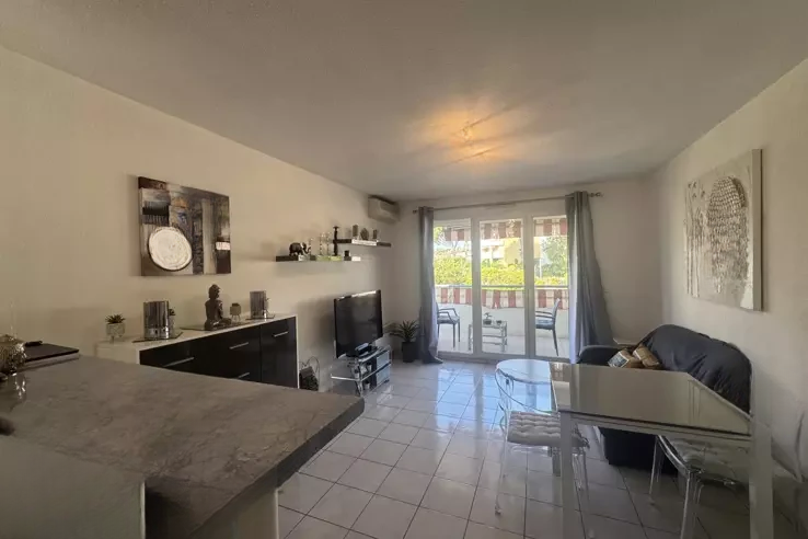 Квартира в Каннах, Франция, 38 м² - фото 1