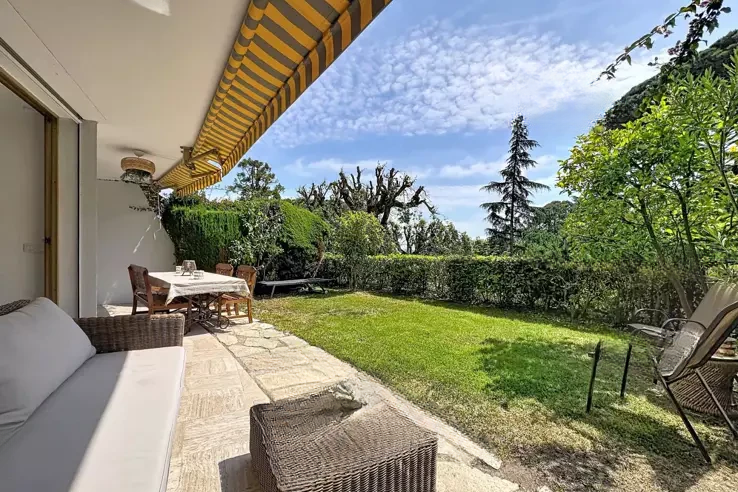 Квартира в Каннах, Франция, 54 м² - фото 1