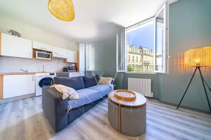 Квартира в Каннах, Франция, 25 м² - фото 1