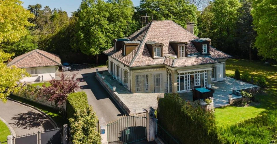 Квартира в Женеве, Швейцария, 330 м² - фото 1