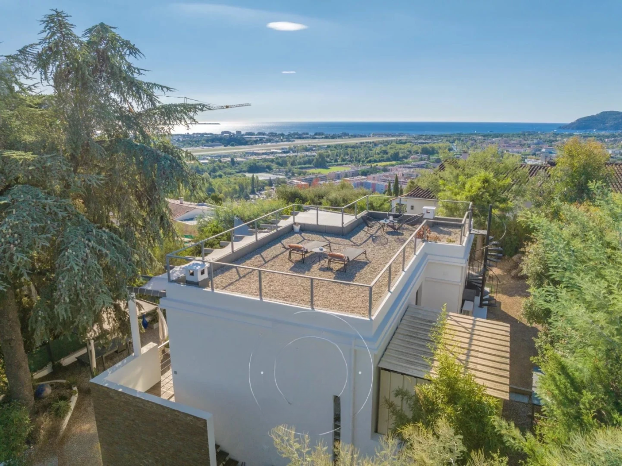 Квартира в Каннах, Франция, 110 м² - фото 2