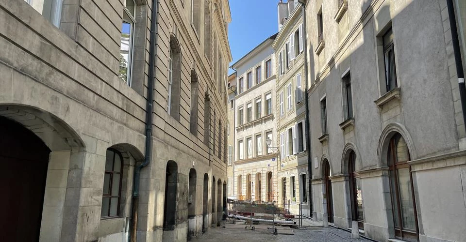 Квартира в Женеве, Швейцария, 42 м² - фото 2