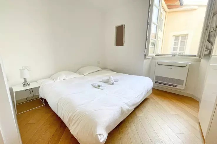 Квартира в Каннах, Франция, 40 м² - фото 2