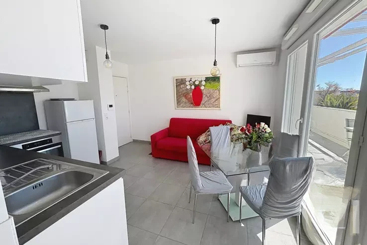 Квартира в Каннах, Франция, 35 м² - фото 2