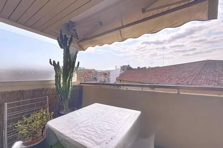 Квартира в Каннах, Франция, 25 м² - фото 2