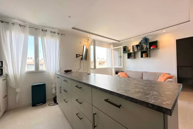 Квартира в Каннах, Франция, 42 м² - фото 2