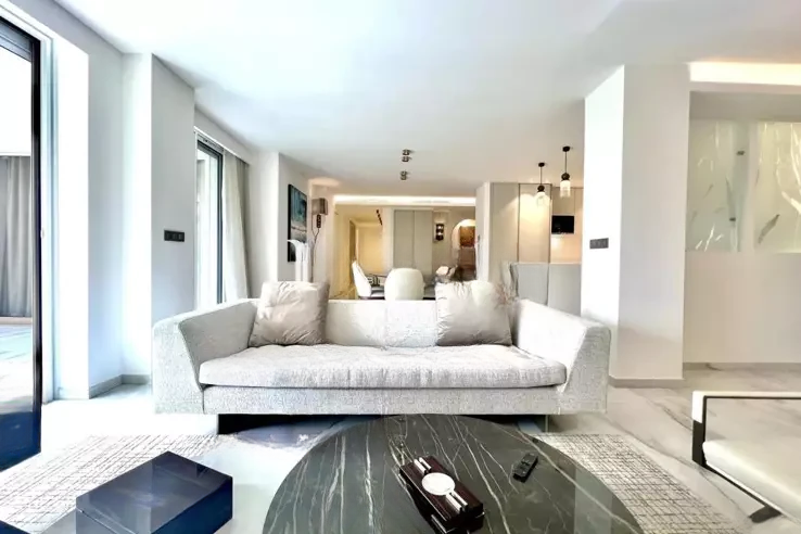 Квартира в Каннах, Франция, 127 м² - фото 2