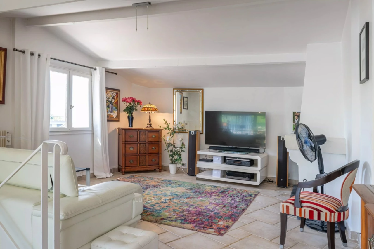 Квартира в Каннах, Франция, 190 м² - фото 8