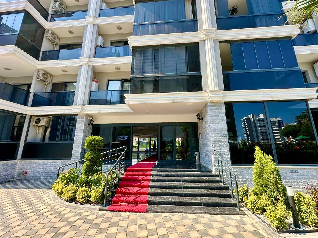 Квартира в Мерсине, Турция, 67 м² - фото 1