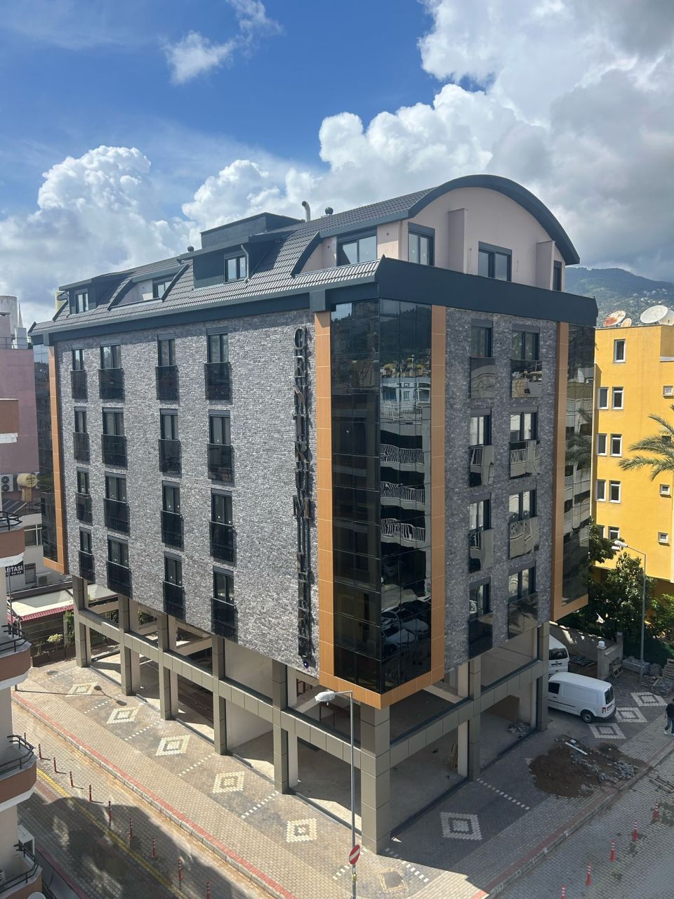 Магазин в Алании, Турция, 345 м² - фото 1