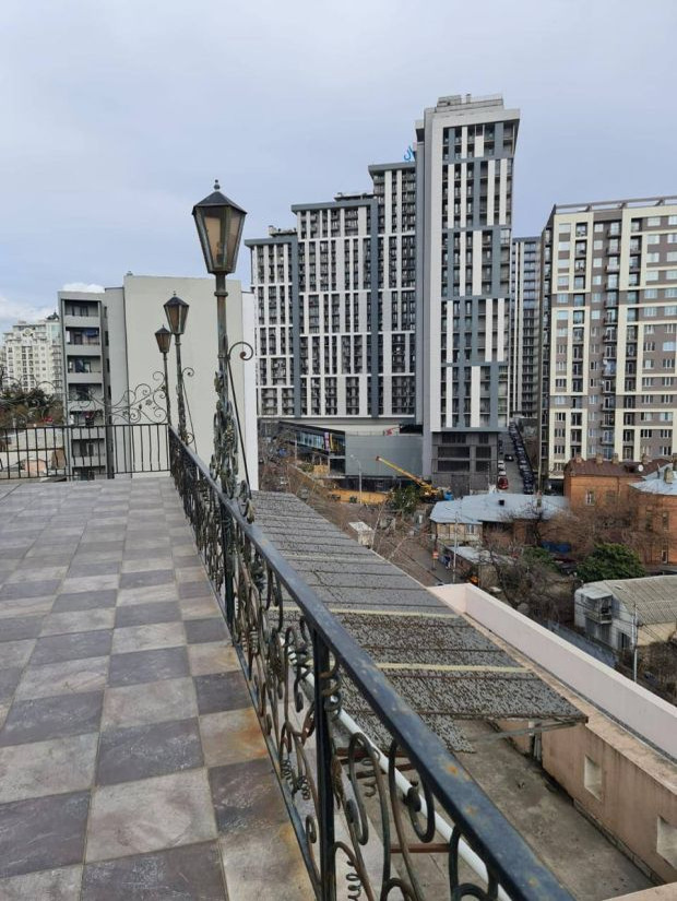 Квартира в Тбилиси, Грузия, 237 м² - фото 4