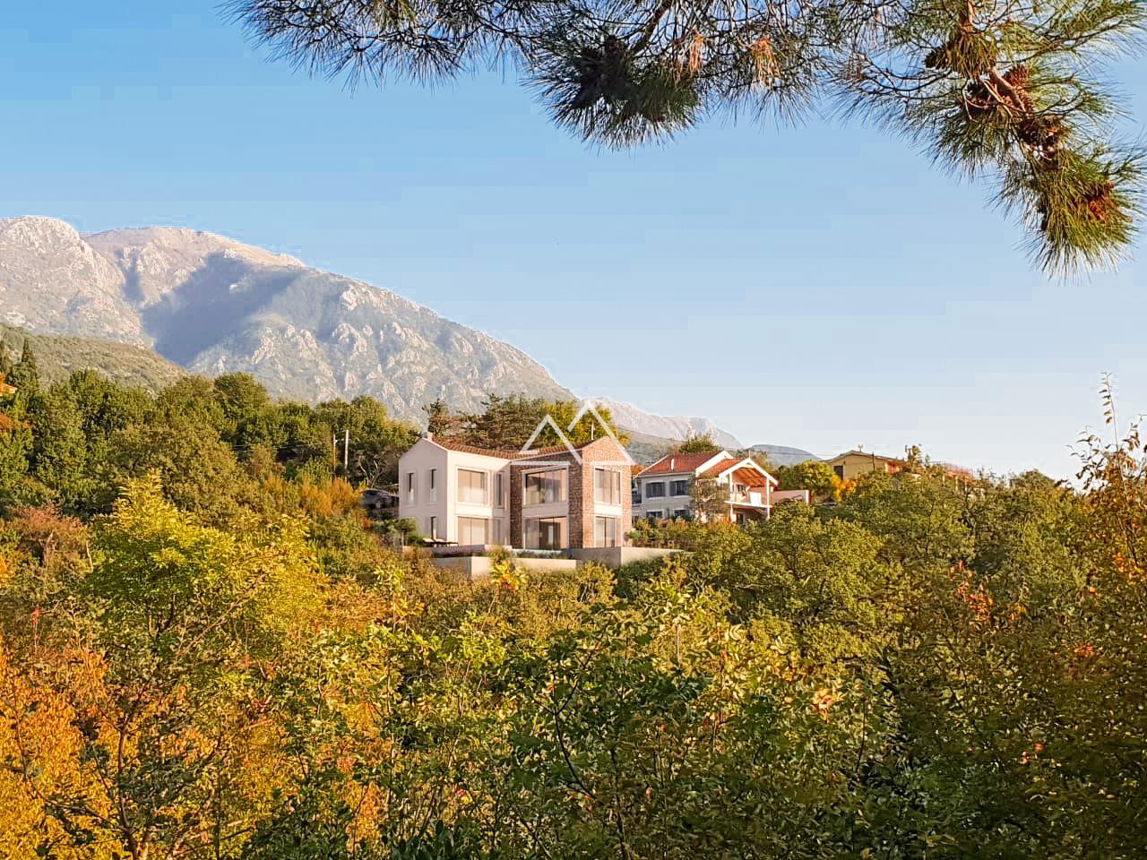 Вилла в Тивате, Черногория, 220 м² - фото 3