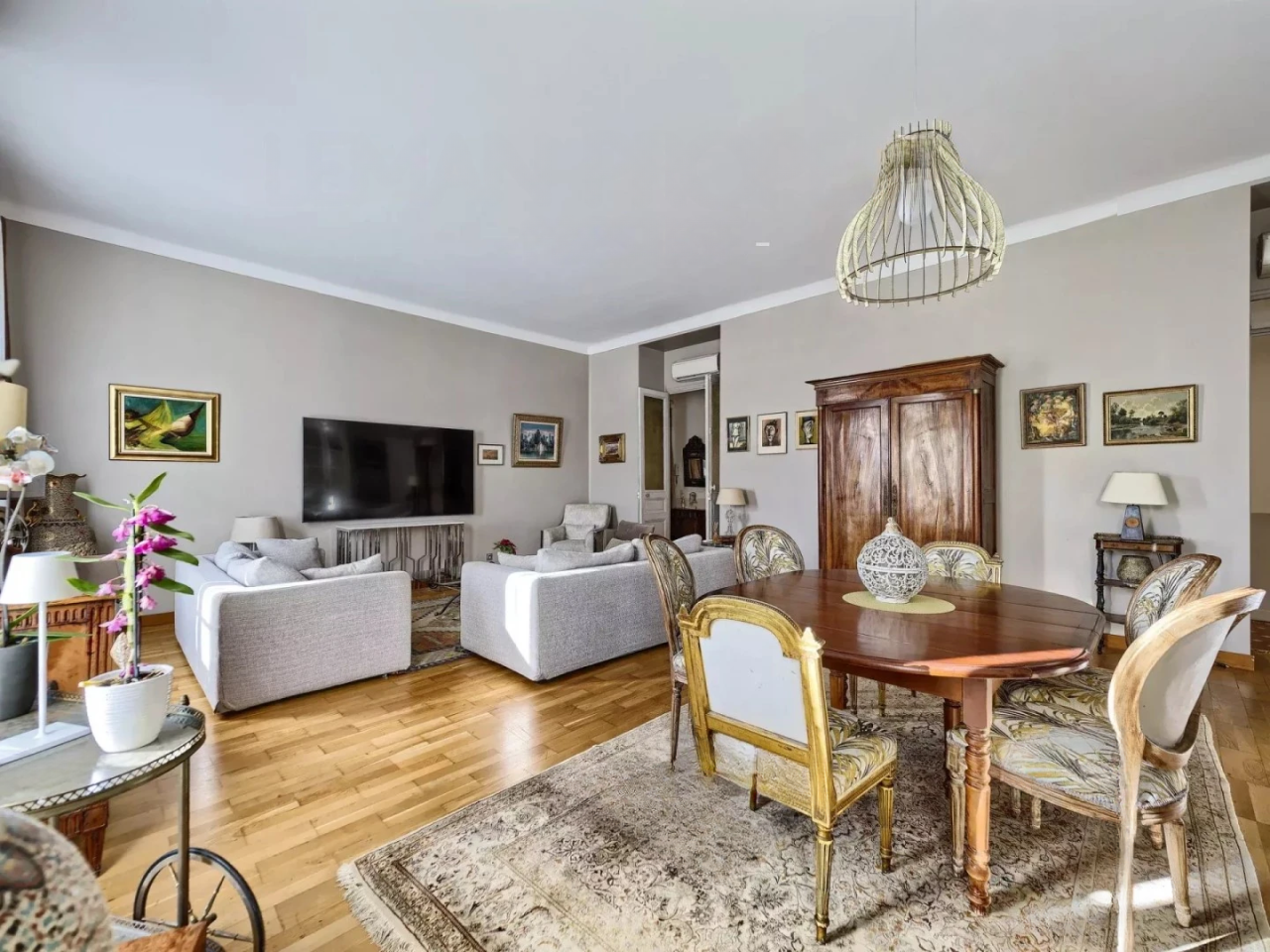 Квартира в Каннах, Франция, 141 м² - фото 1
