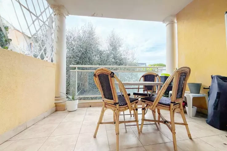 Квартира в Каннах, Франция, 55 м² - фото 1