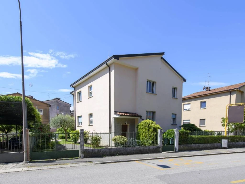 Квартира в Гориции, Италия, 130 м² - фото 1